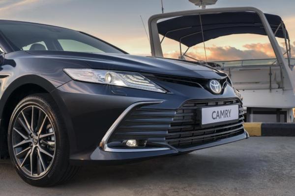 Обновленная Toyota Camry – цены и подробности